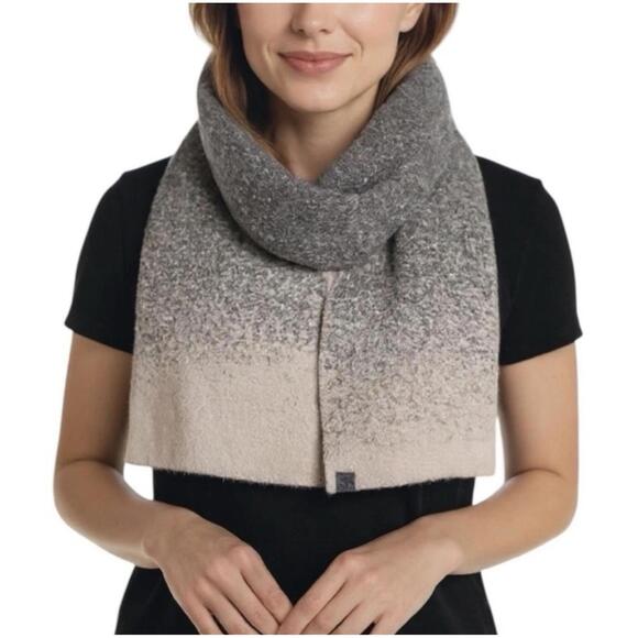 Barefoot Dreams CozyChic Lite Confetti Scarf Smokey Green-Fog Gray - Picture 3 of 5